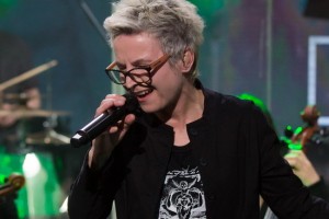 Okko и «Москва 24» покажут «Песни Победы» в исполнении Светланы Сургановой и Сергея Мазаева