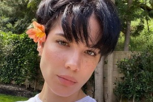 Холзи готовится стать юристом