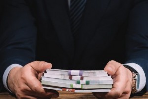 Онлайн-кинотеатр ivi впервые взял кредит на развитие