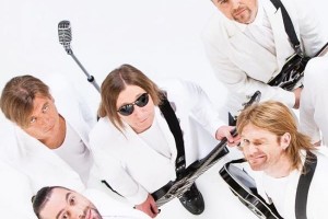 Группа «Би-2» сняла клип в условиях самоизоляции