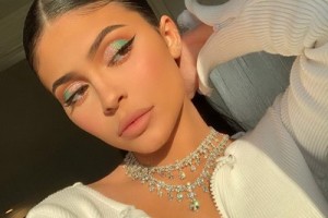 Кайли Дженнер возглавила список самых высокооплачиваемых знаменитостей