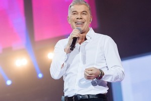 Названы самые востребованные после отмены самоизоляции российские артисты