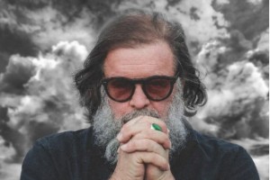 Борис Гребенщиков завершил альбомную трилогию «Знаком огня»