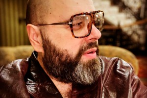 Российский продюсер и музыкант Максим Фадеев сбросил 100 килограммов и показал себя на фото