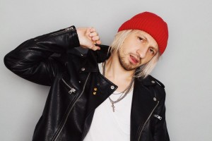 MILKOVSKYI выпустил сольный альбом под названием «Человек с дождём в голове».