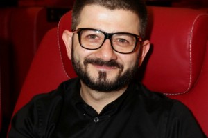 Михаил Галустян: «Супер Жорику надо постараться, чтобы заслужить право петь с Артуром Пирожковым»