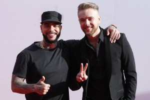 Тимати потроллил Крида за розовую кофточку и маникюр
