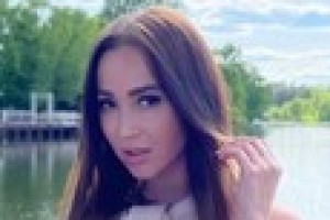 «Позор – это такие недомужчины, как вы!»: Ольга Бузова отреагировала на критику Виктора Салтыкова