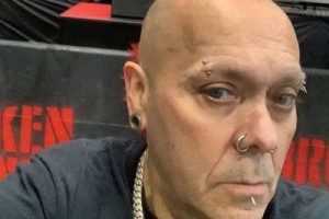 Exploited перенесли московский концерт в пятый раз