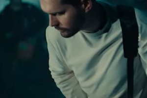 Noize MC преодолел «Сопротивление воздуха» под потолком