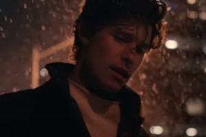 Шон Мендес спел об ушедшей любви под снегом