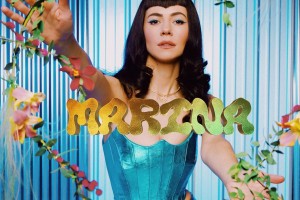 Marina and The Diamonds написала песню «Ancient Dreams in a Modern Land»