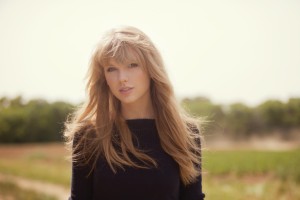 «Stay Stay Stay» Песня Тейлор Свифт, взятая из ее четвертого студийного альбома Red