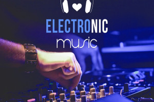 Электронная музыка: история и развитие