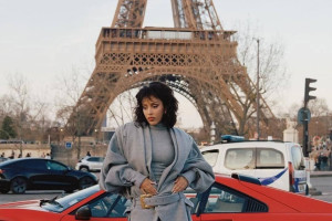 Песня «Jealous Type» была выпущена в качестве ведущего сингла альбома 21 августа 2025