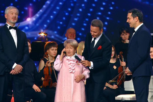 Путин позвонил композитору Пахмутовой во время концерта и поздравил с днем рождения