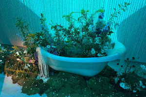 13 августа Свифт представила обложку альбома и список композиций