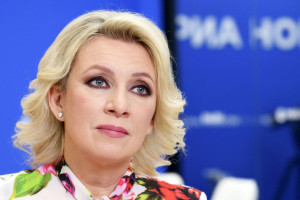 "Место героизму есть всегда": Захарова рассказала о своей новой песне