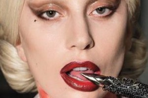 Леди Гага показала абсолютное зло в трейлере «Американской истории ужасов»