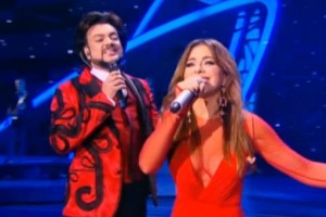 Новая волна 2015: Ани Лорак в откровенном наряде спела с Киркоровым