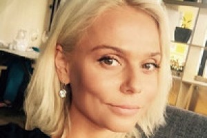 Экс-солистка группы «Блестящие» выходит замуж