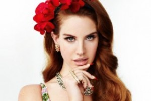 LANA DEL REY МЕЧТАЕТ НАПИСАТЬ САУНДТРЕК ДЛЯ БОНДИАНЫ
