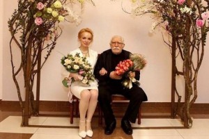 Армен Джигарханян женился на молодой избраннице