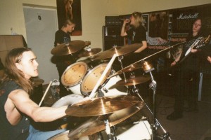 Умер барабанщик Gates Of Ishtar