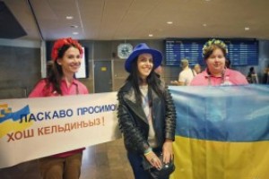 ЕВРОВИДЕНИЕ 2016: ДЖАМАЛА ПРИБЫЛА В СТОКГОЛЬМ (ФОТО)