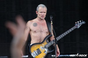 Басист Red Hot Chili Peppers о современной рок-музыке.....