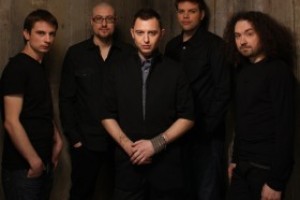 ГРУППУ "ЗВЕРИ" ПОКИНУЛО ТРОЕ МУЗЫКАНТОВ