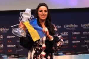 Джамала сожалеет об отмене своего концерта на фестивале в Канаде