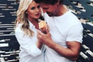 Анна Семенович показала фото любимого