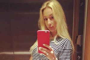 Лера Кудрявцева поразила фанатов снимком без макияжа