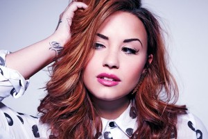 Деми Ловато стала таксистом под прикрытием