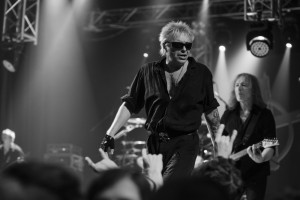 Алиса записала кавер на песню Крупнова "Война"