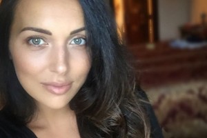 Алсу потрясла фанатов внешним видом после родов