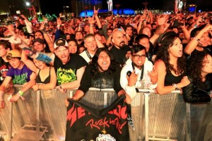Группа южно-американских фанатов Metallica обращается ко всем поклонникам группы для создания самого большого в мире фанатского флага.......