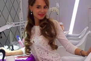 Анна Калашникова повела себя глупо перед "танцующим миллионером"