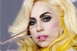 Леди Гага страдает от хронических болей