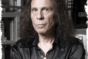 *** Песни - Ronnie James Dio *** Дио о себе, о музыке, и … о садовых гномах. Об экскапизме