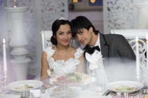Дмитрий Колдун отметил годовщину свадьбы в бане