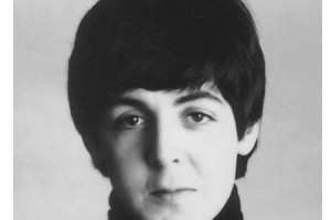 Пол Маккартни пытается вернуть права на песни Beatles