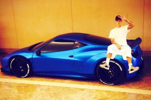 Джастин Бибер продает свой Ferrari