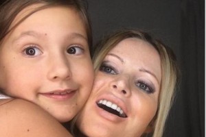 9-летняя дочь Даны Борисовой устроилась на работу
