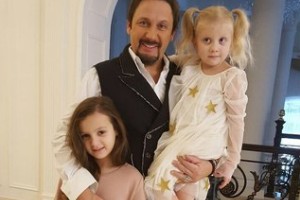 Зрители Первого канала были поражены роскошью дома Стаса Михайлова