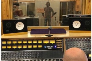 Вячеслав Бутусов и «Deadушки» готовят новый совместный проект