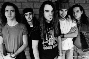 Музыканты Pearl Jam собрали пятерых барабанщиков вместе