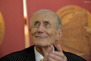 На Кубе издадут испаноязычный сборник стихов Евгения Евтушенко
