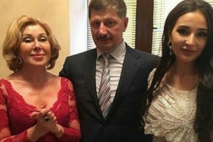 Любовь Успенская стала звездой роскошной дагестанской свадьбы сына чиновника